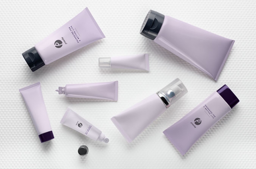 PLASTIC SQUEEZES TUBES